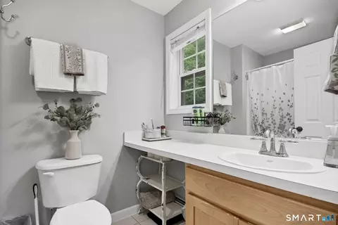 Bath - 13 Captain Amos Stanton Dr, Ledyard, CT 06339 photo 2 of 4