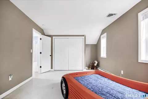 Bedroom - 13 Captain Amos Stanton Dr, Ledyard, CT 06339 photo 7 of 7