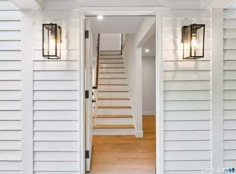 Entry Way - 22 E Woods Rd, Roxbury, CT 06783 photo 1 of 5