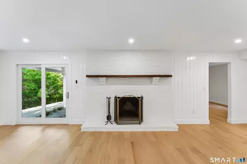 Living - 22 E Woods Rd, Roxbury, CT 06783 photo 3 of 9