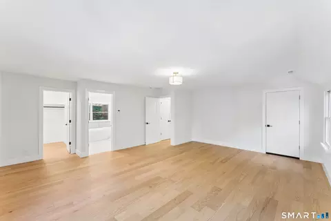 Bedroom - 22 E Woods Rd, Roxbury, CT 06783 photo 1 of 10