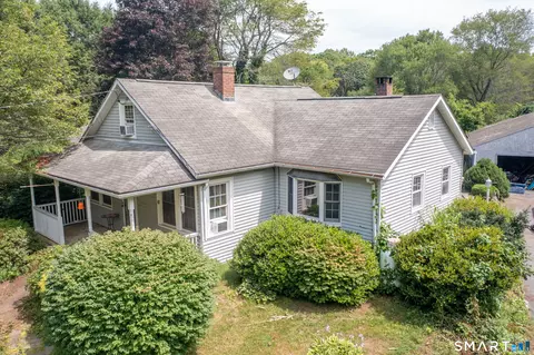 193 Old Colchester Rd, Quaker Hill, CT 06375