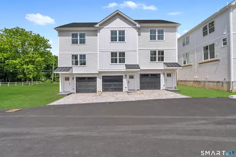 843 North St #N3, Milford, CT 06461