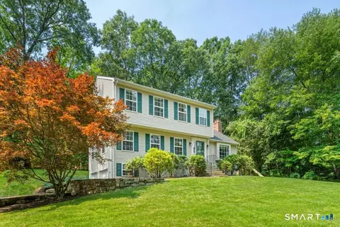 Exterior - 130 Alpine Dr, Sandy Hook, CT 06482 photo 3 of 7
