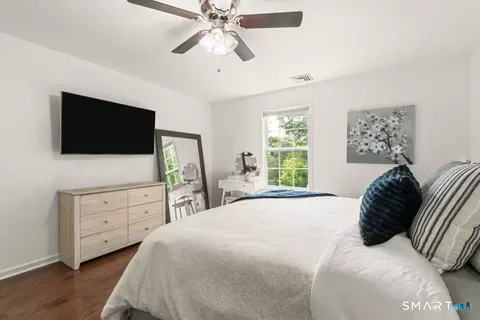 Bedroom - 130 Alpine Dr, Sandy Hook, CT 06482 photo 2 of 5