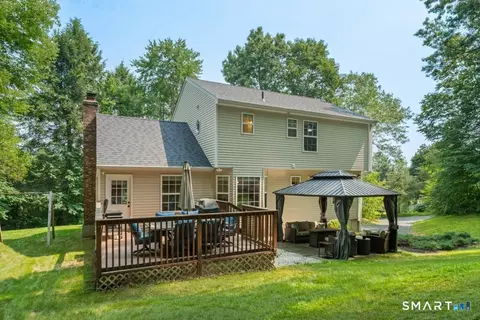 Exterior - 130 Alpine Dr, Sandy Hook, CT 06482 photo 5 of 7