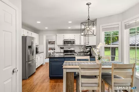 Kitchen - 130 Alpine Dr, Sandy Hook, CT 06482 photo 1 of 7