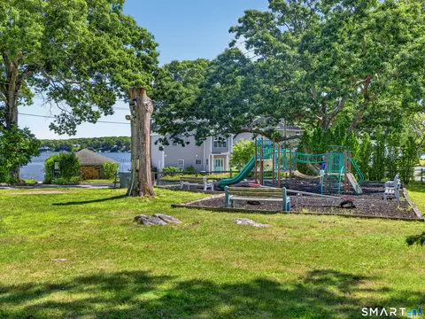 Exterior - 9 West Rd, Niantic, CT 06357 photo 9 of 9