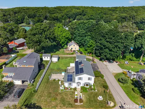 View/Area - 9 West Rd, Niantic, CT 06357 photo 2 of 5