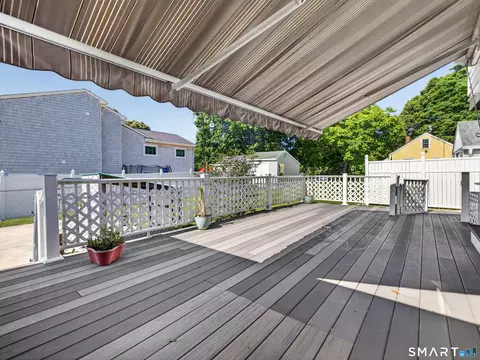 Exterior - 9 West Rd, Niantic, CT 06357 photo 2 of 9