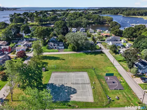 View/Area - 9 West Rd, Niantic, CT 06357 photo 4 of 5