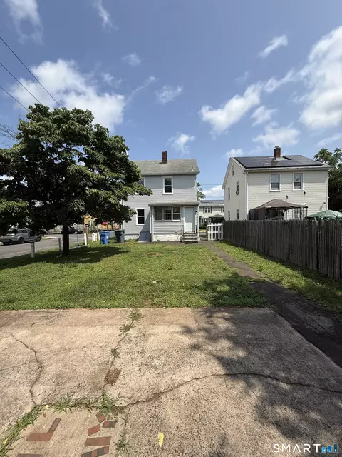 Exterior - 304 Morse St, Hamden, CT 06517 photo 5 of 5