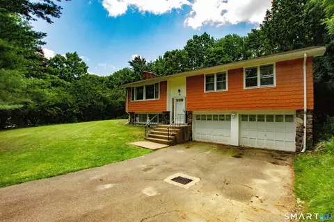 33 School Rd, Bolton, CT 06043