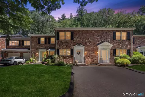 41 Tunxis Vlg #41, Farmington, CT 06032
