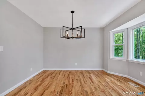 Dining - 10 Leopard Dr, Sandy Hook, CT 06482 photo 1 of 1
