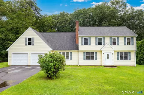 16 Terrie Rd, Farmington, CT 06032