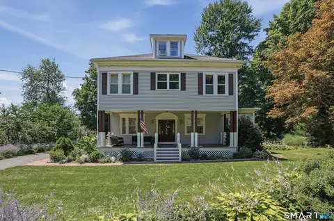 29 Woodland Ave, Bloomfield, CT 06002