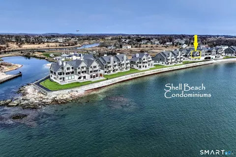 2 Old Town Hwy #21, East Haven, CT 06512
