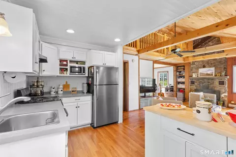 Kitchen - 12 Longview Dr, Brookfield, CT 06804 photo 2 of 3