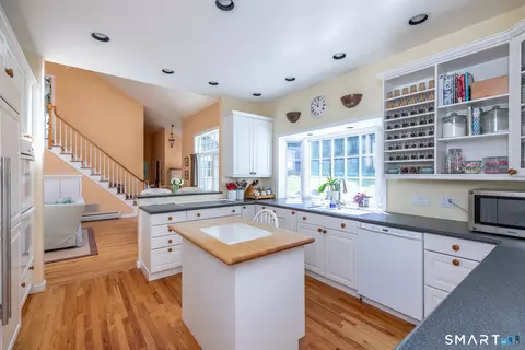 Kitchen - 37 Woodruff Ln, Cornwall, CT 06796 photo 2 of 2
