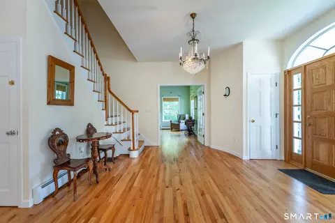Entry Way - 37 Woodruff Ln, Cornwall, CT 06796 photo 2 of 2