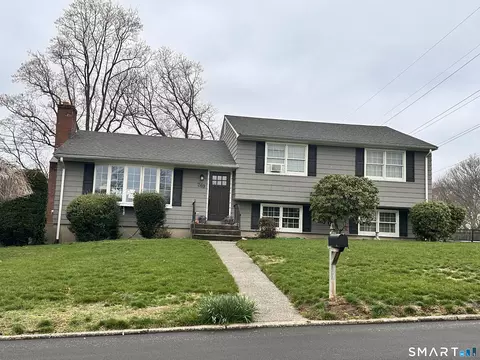 269 Wilbrook Rd, Stratford, CT 06614