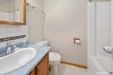 Bath - 8 Plank Rd, Prospect, CT 06712 photo 1 of 2