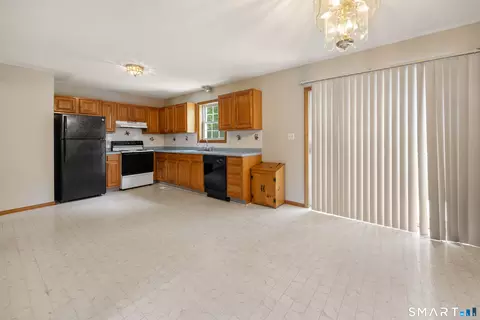 Kitchen - 8 Plank Rd, Prospect, CT 06712 photo 1 of 3