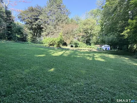 Exterior - 69 Station Rd, Hampton, CT 06247 photo 11 of 15
