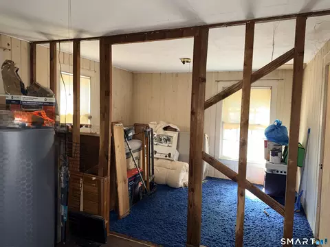 Entry Way - 69 Station Rd, Hampton, CT 06247 photo 1 of 1