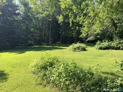 Exterior - 69 Station Rd, Hampton, CT 06247 photo 12 of 15