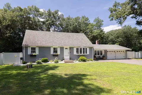 18 Norwood Dr, Southington, CT 06489