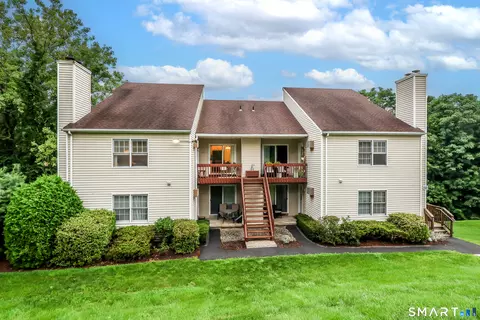 162 Beard Dr #162, New Milford, CT 06776
