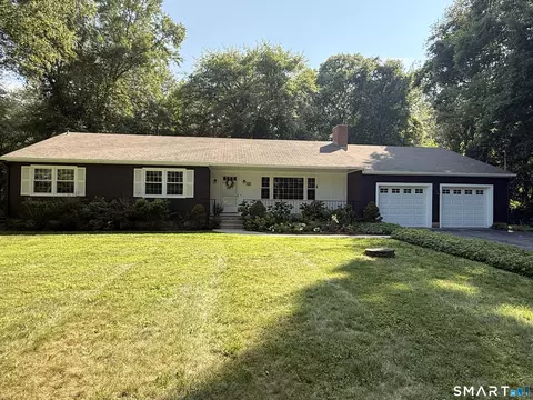 207 School House Rd, Old Saybrook, CT 06475