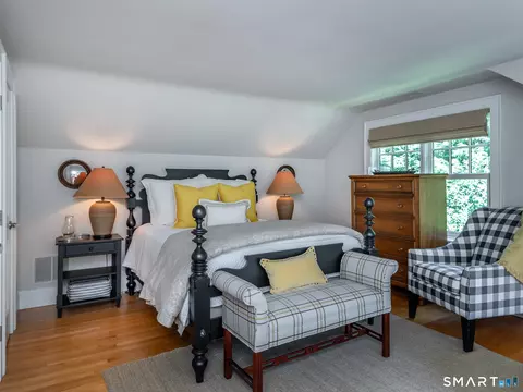 Bedroom - 44 Painter Ridge Rd, Washington, CT 06793 photo 4 of 5