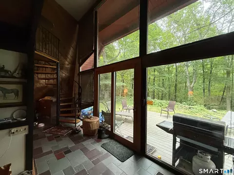 Entry Way - Undisclosed, Coventry, CT 06238 photo 1 of 6