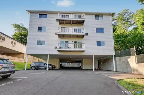 7 Hamilton Ave #43, Norwalk, CT 06854