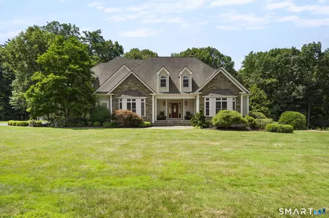 19 Woodcock Ln, South Windsor, CT 06074