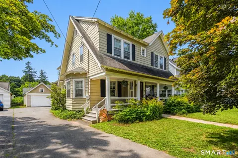 Exterior - 40 Filbert St, Hamden, CT 06517 photo 4 of 8
