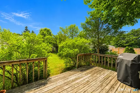 Exterior - 40 Filbert St, Hamden, CT 06517 photo 5 of 8