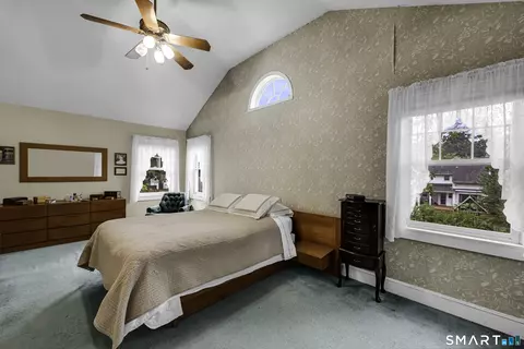 Bedroom - 40 Filbert St, Hamden, CT 06517 photo 1 of 6