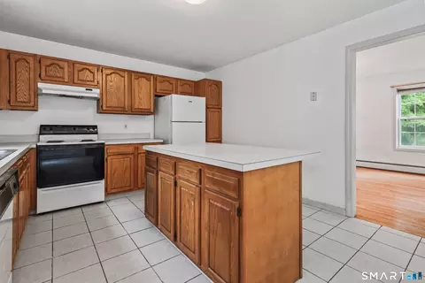 Kitchen - 109 Summit Rd, Prospect, CT 06712 photo 3 of 5
