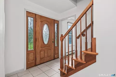 Entry Way - 109 Summit Rd, Prospect, CT 06712 photo 1 of 3