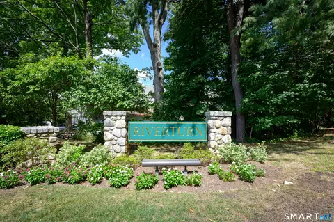180 Turn Of River Rd #1B, Stamford, CT 06905