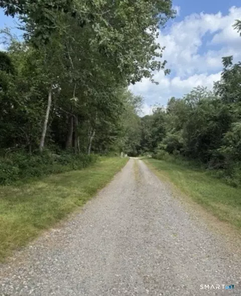 1450 North Rd, Killingly, CT 06241 photo 4
