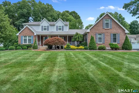 107 Holly Hill Dr, Southington, CT 06489