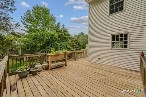Exterior - 16 Norman Dr, Gales Ferry, CT 06335 photo 4 of 5