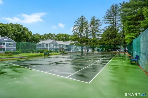Exterior - 215 Windgate Cir #E, Monroe, CT 06468 photo 9 of 9