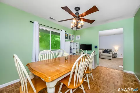 Dining - 215 Windgate Cir #E, Monroe, CT 06468 photo 2 of 3