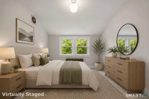 Bedroom - 18 E Main St, Wallingford, CT 06492 photo 11 of 13